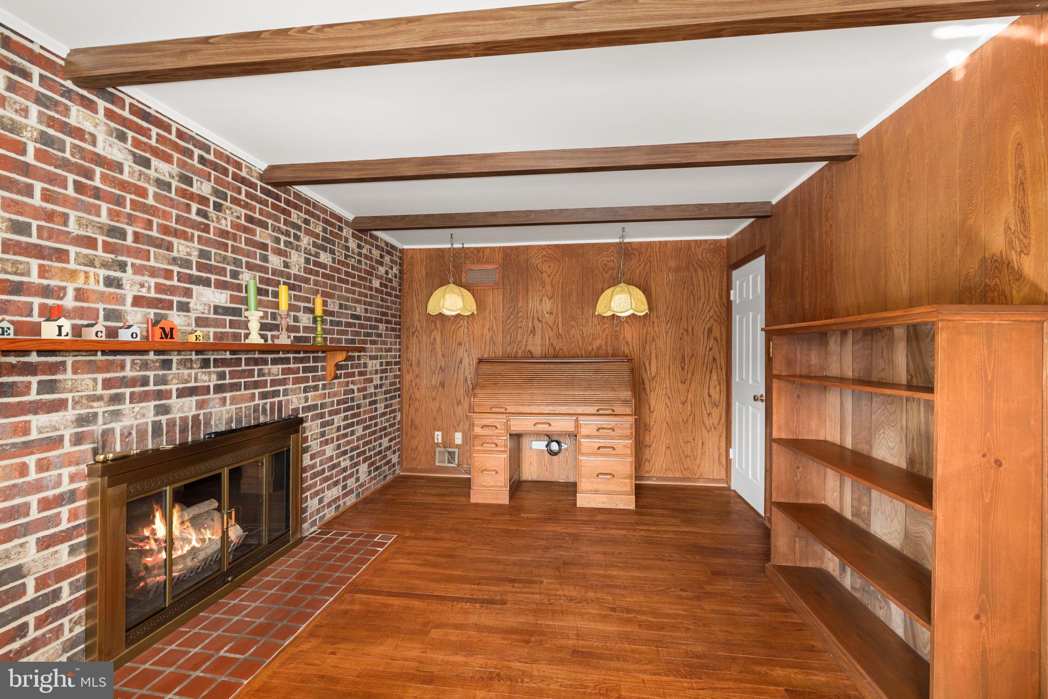 WEST SPRINGFIELD - Residential