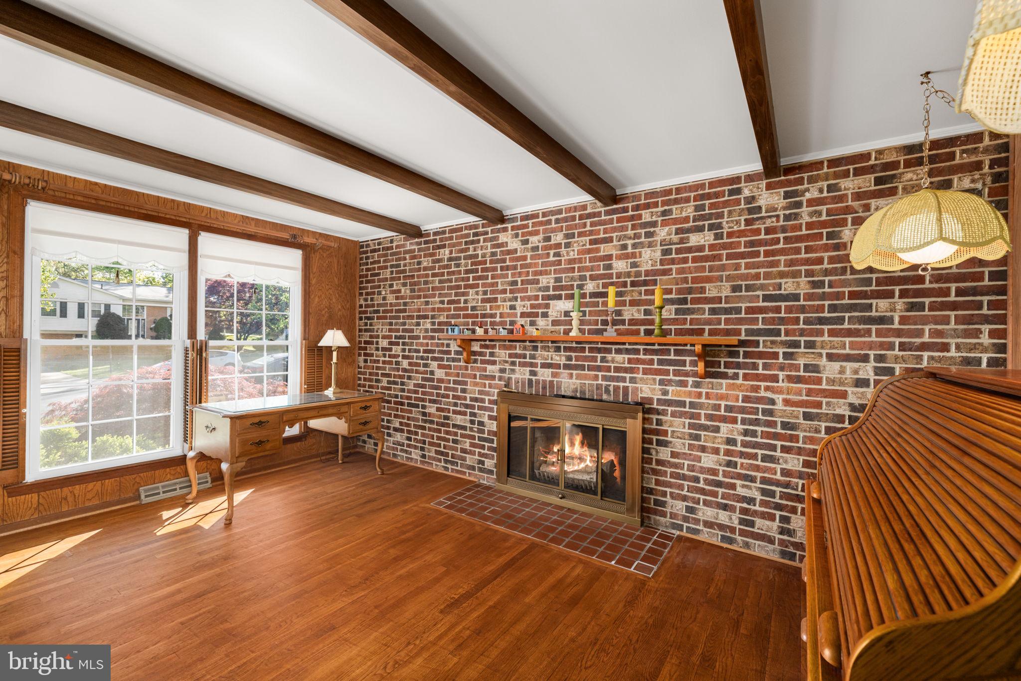 WEST SPRINGFIELD - Residential