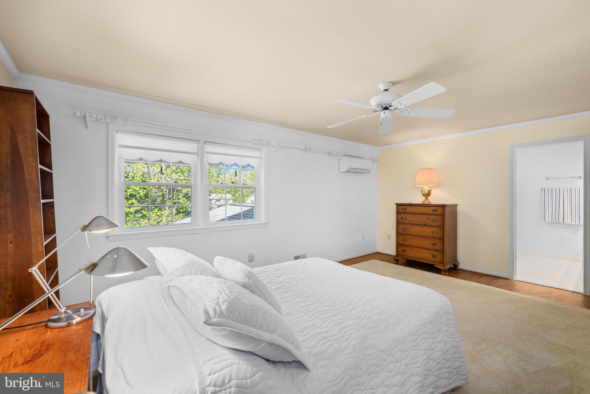 WEST SPRINGFIELD - Residential