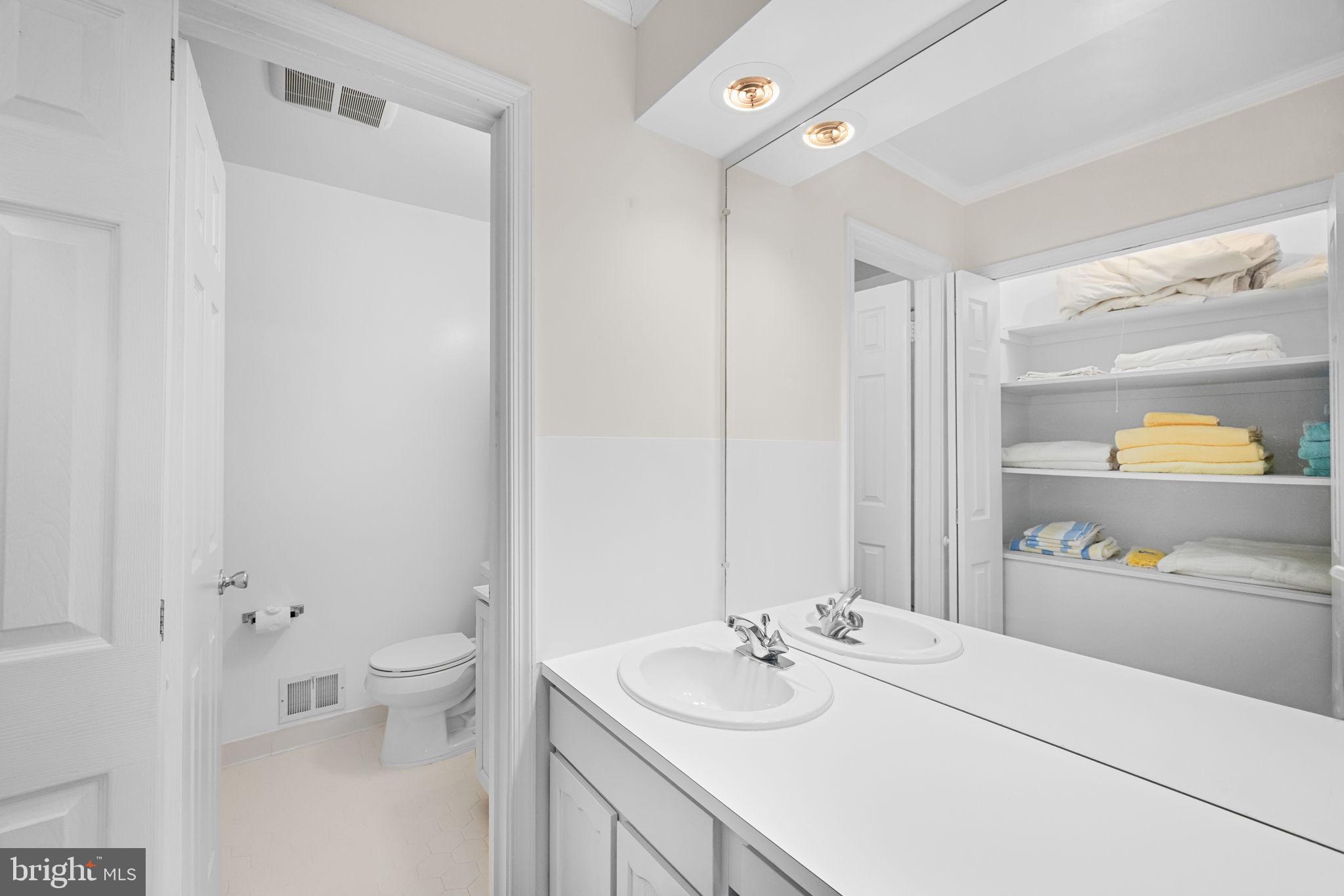 WEST SPRINGFIELD - Residential