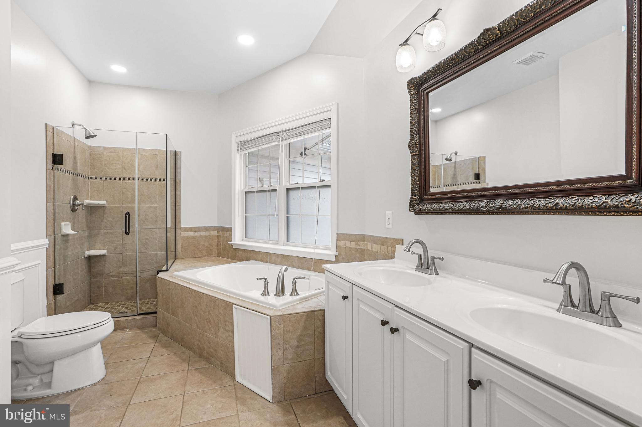 SOUTH RIDING - Residential