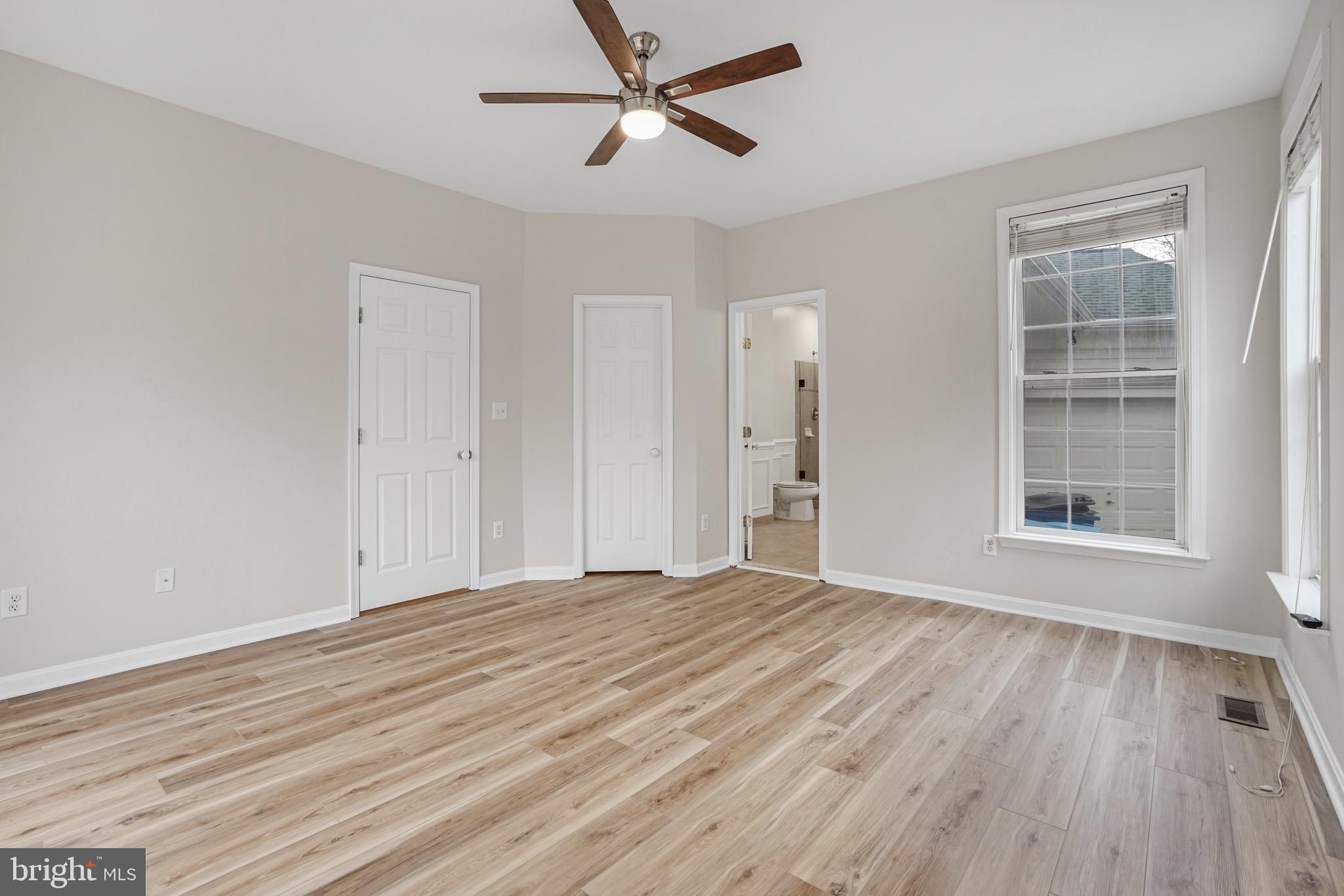 SOUTH RIDING - Residential