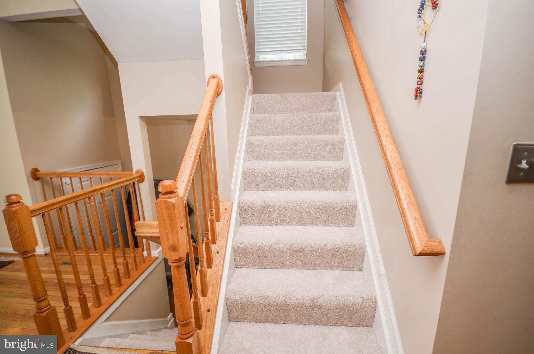 KINGSVIEW VILLAGE - Residential Lease