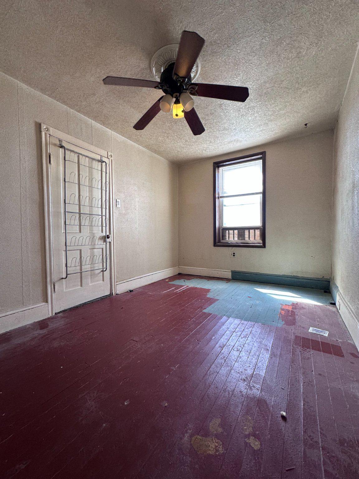 PORT RICHMOND - Residential