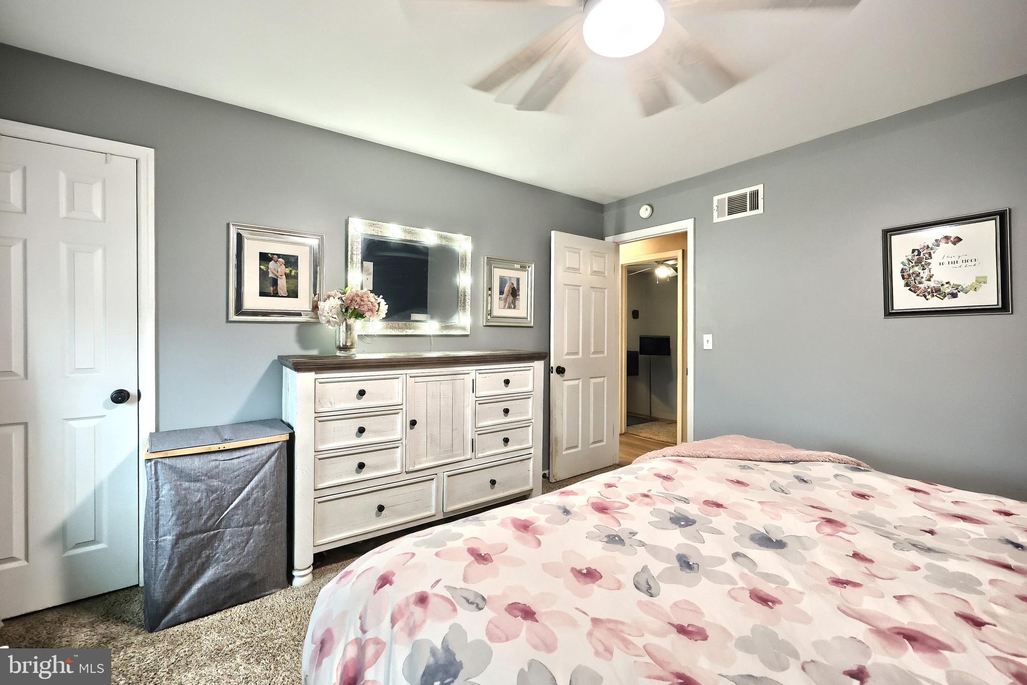 CHAPEL HILL - Residential