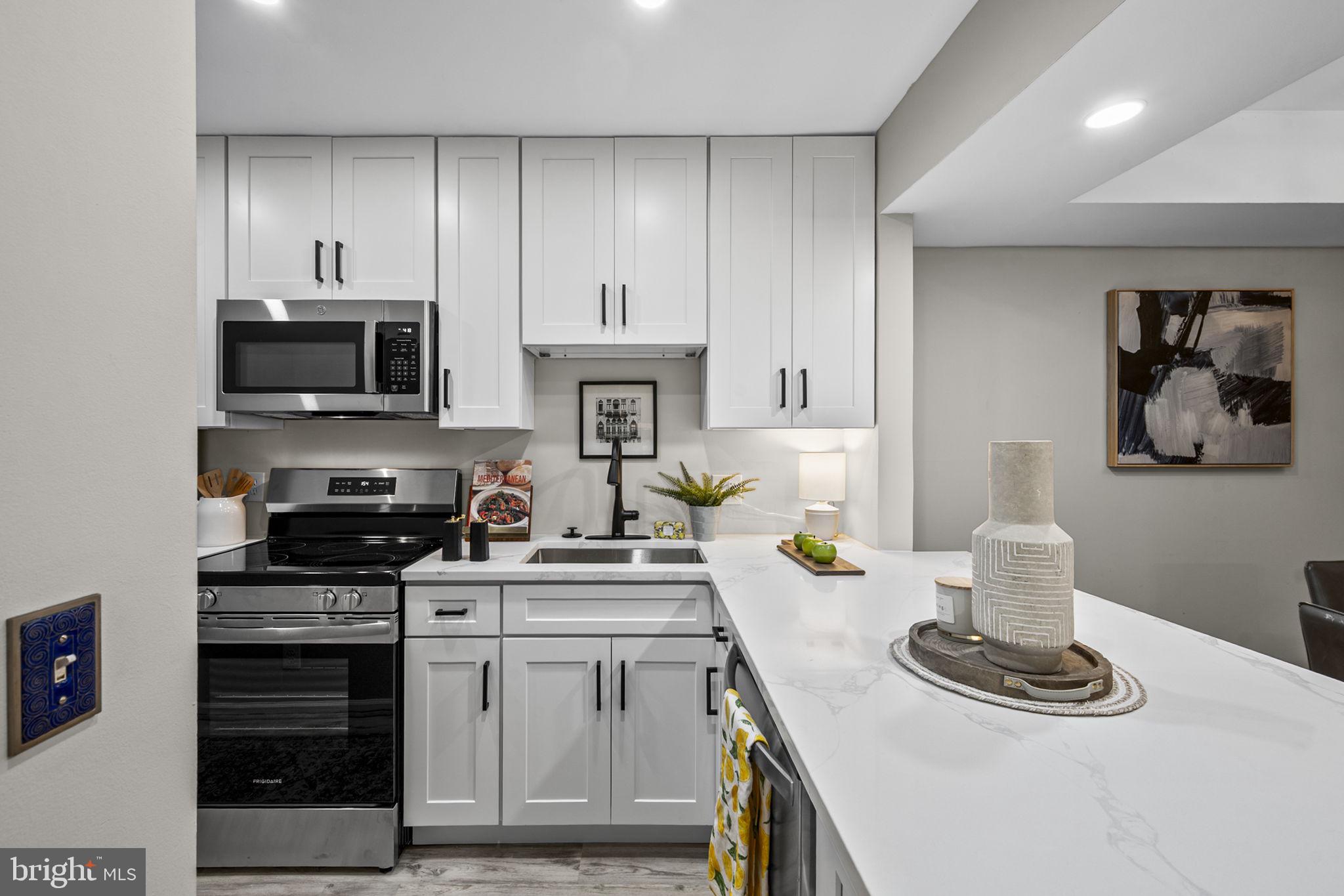 GABLES OF TUCKERMAN - Residential