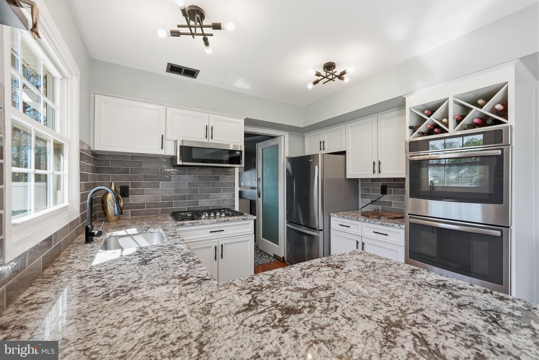 ROCKLEDGE AT BELAIR - Residential