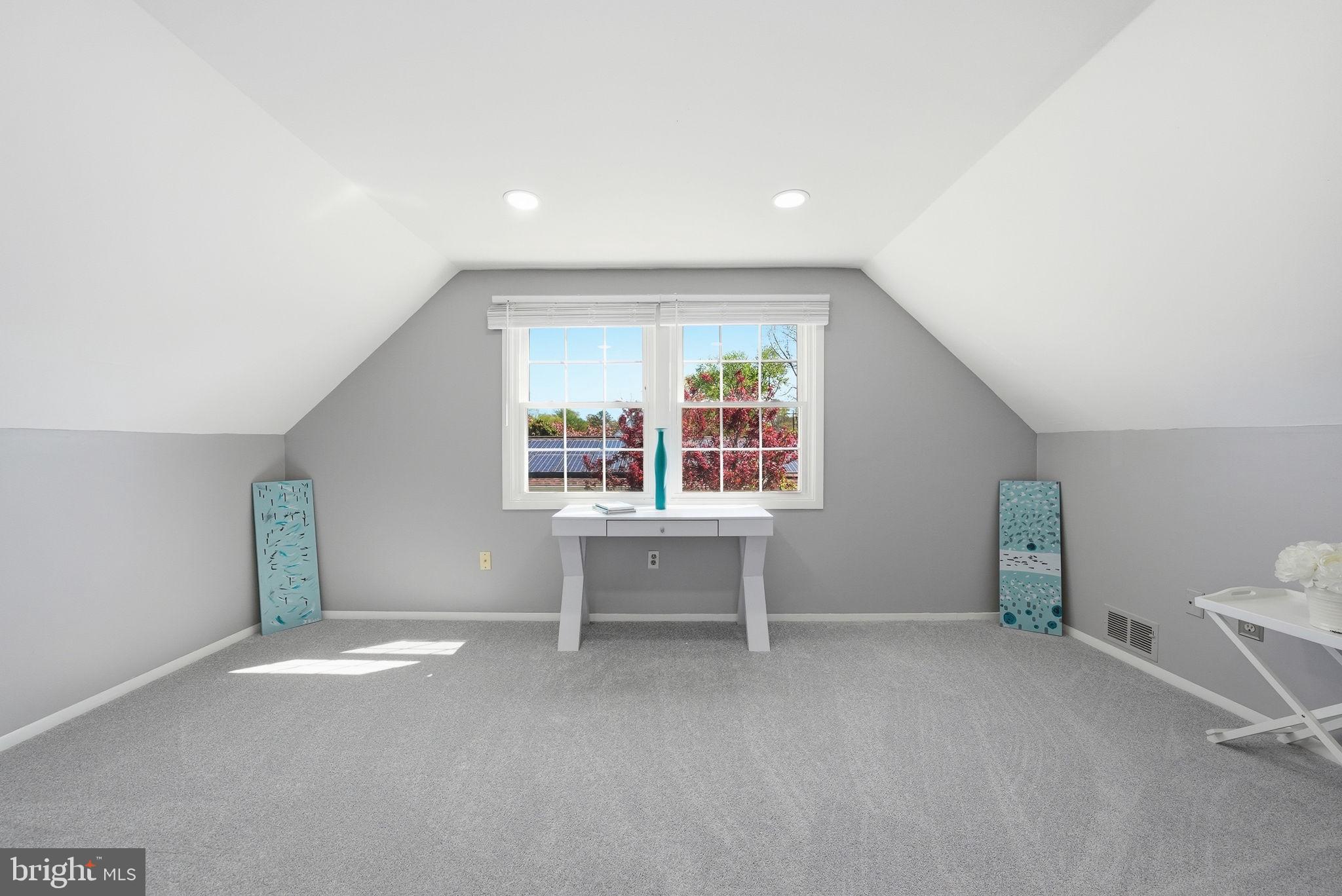 ROCKLEDGE AT BELAIR - Residential