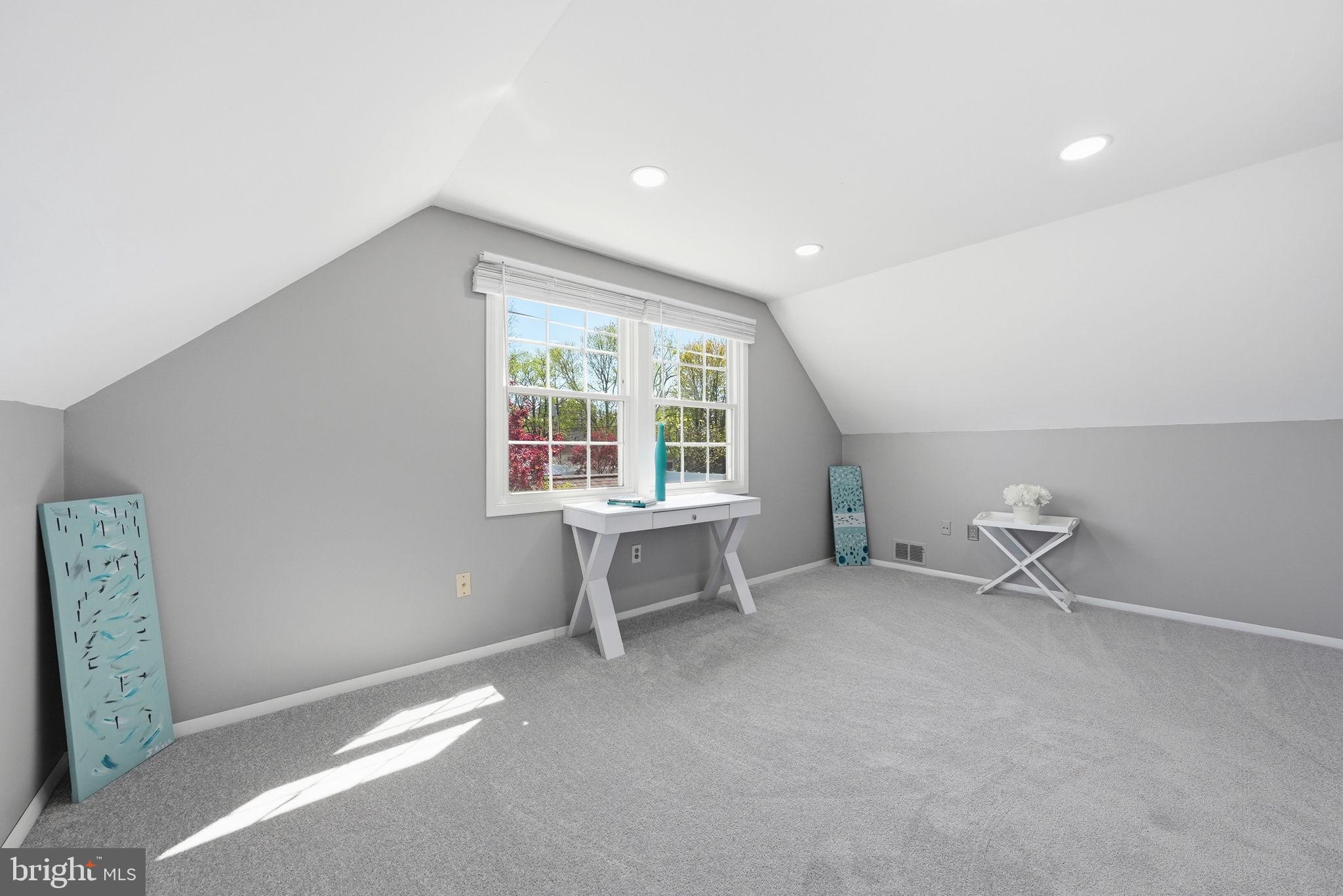 ROCKLEDGE AT BELAIR - Residential