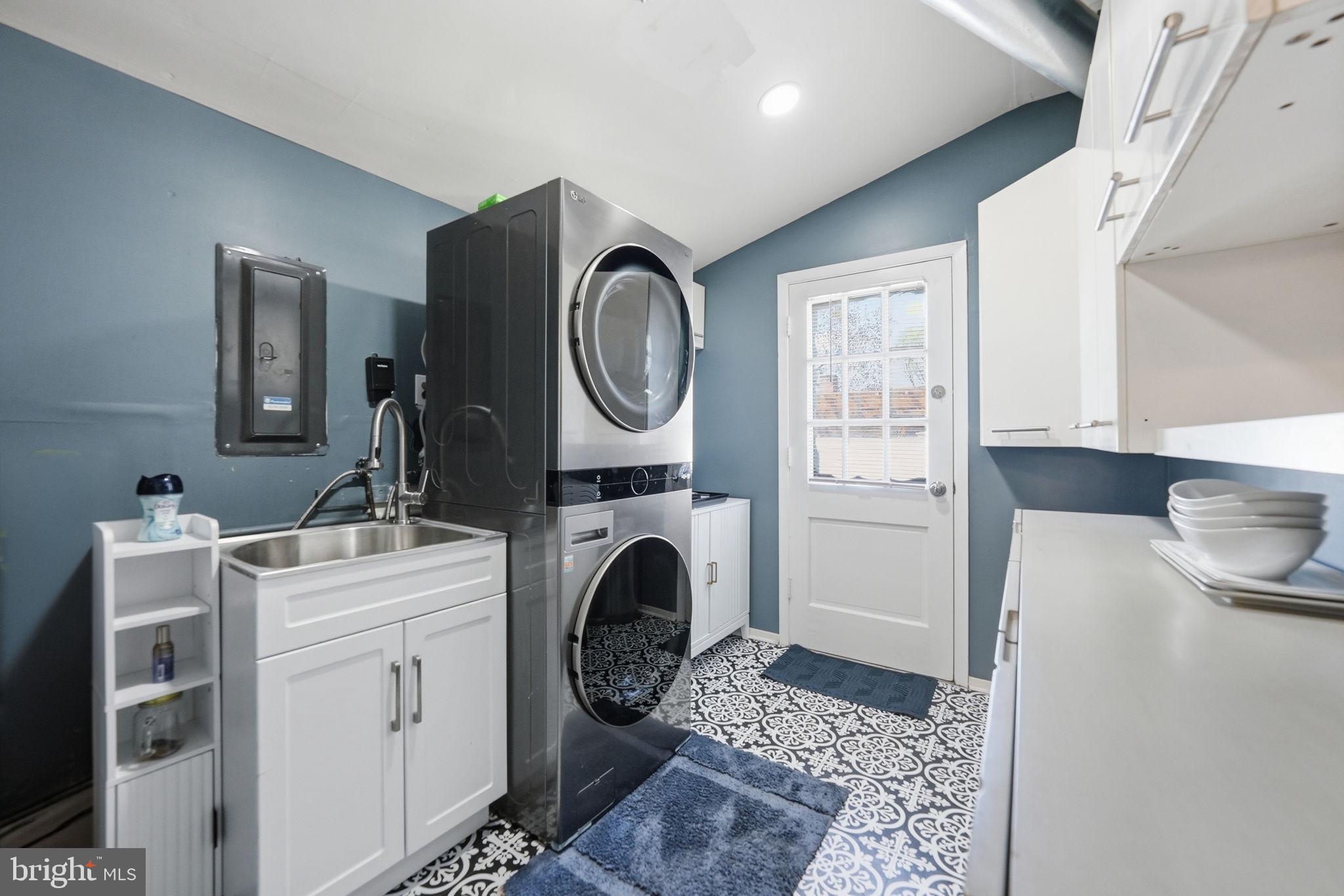 ROCKLEDGE AT BELAIR - Residential