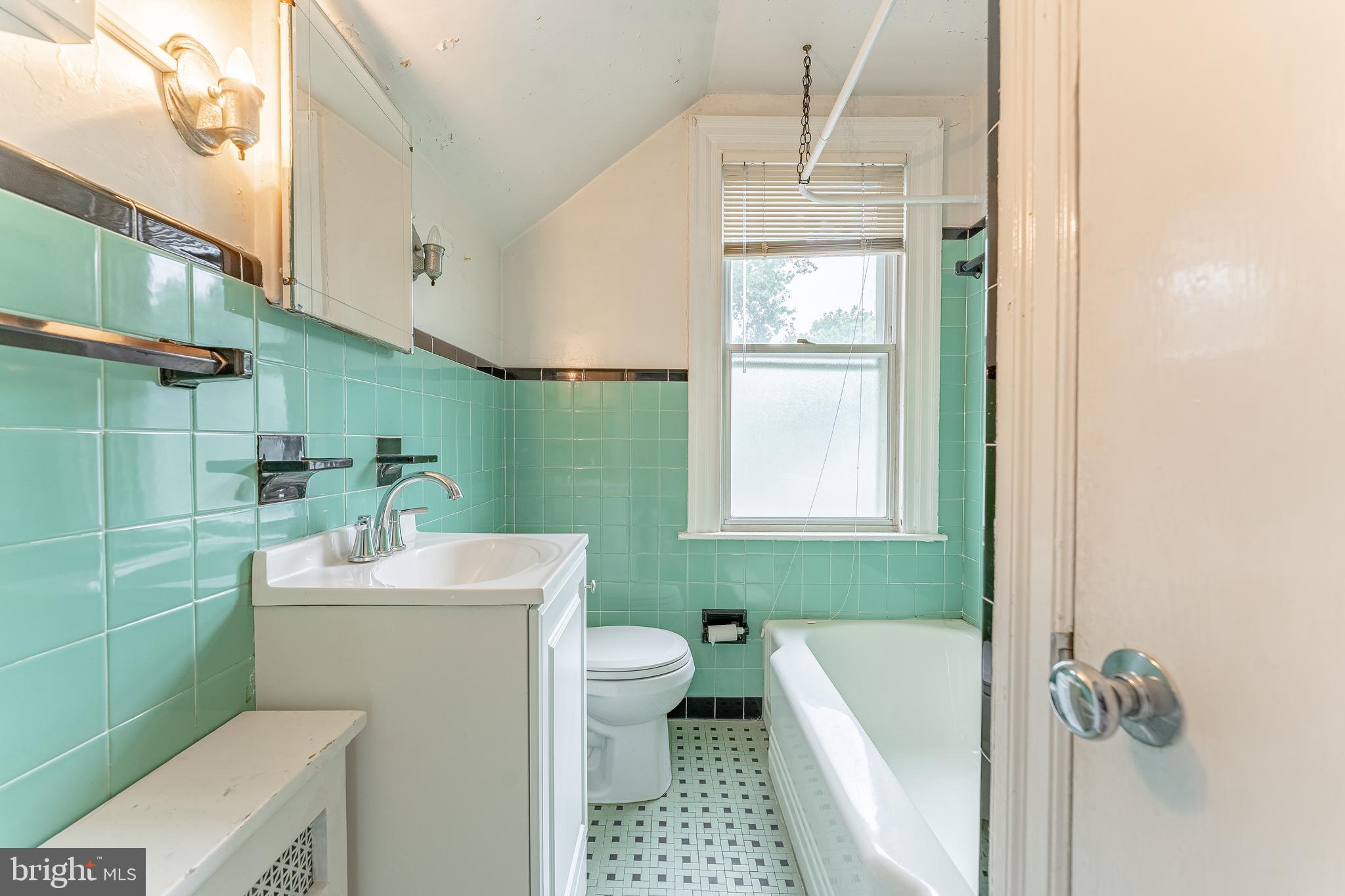 BRYN MAWR - Residential