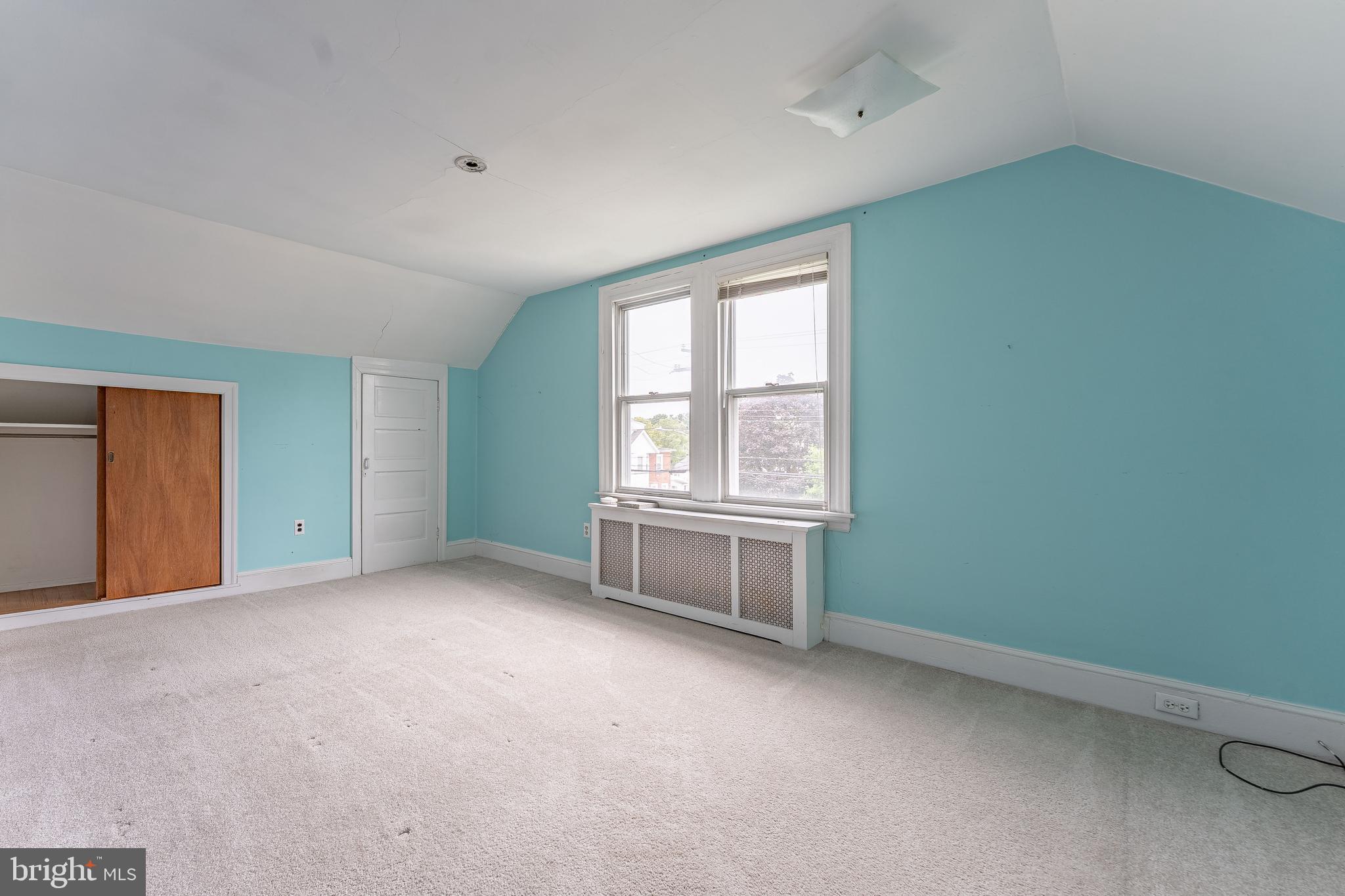 BRYN MAWR - Residential