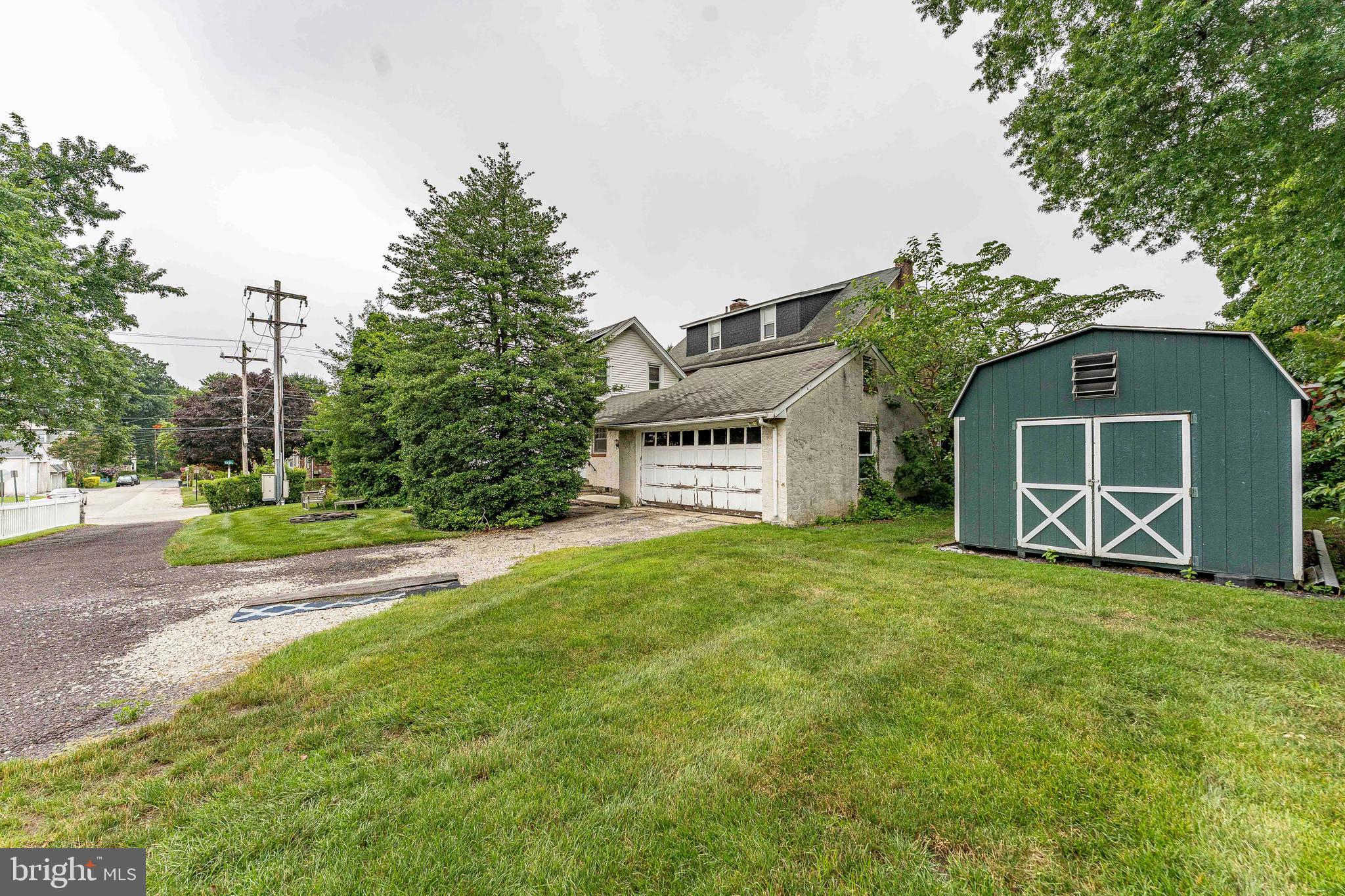 BRYN MAWR - Residential