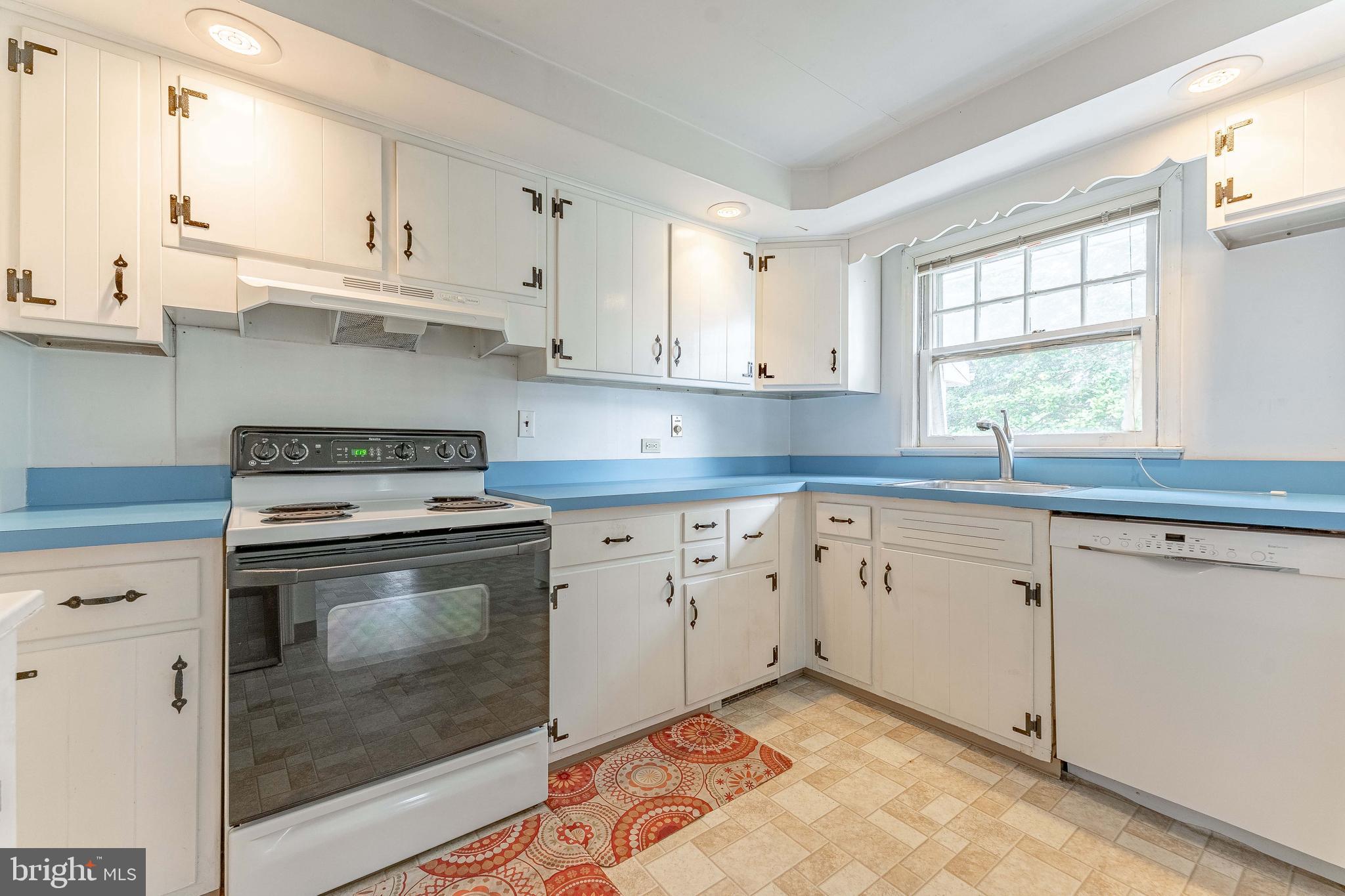 BRYN MAWR - Residential