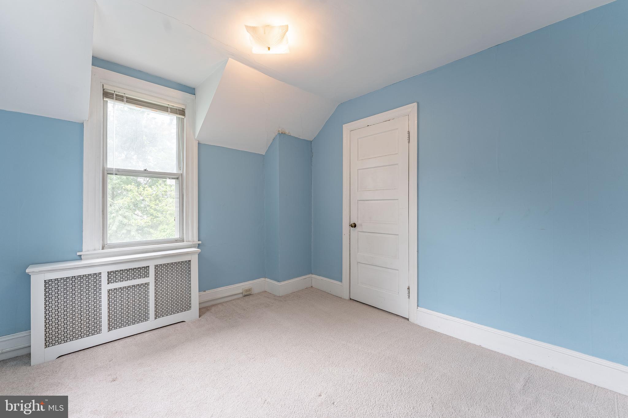 BRYN MAWR - Residential