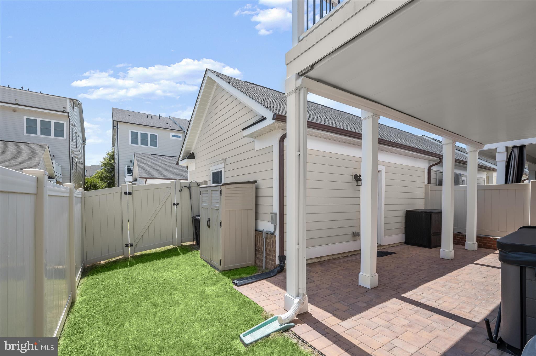 MAPLE LAWN - Residential Lease