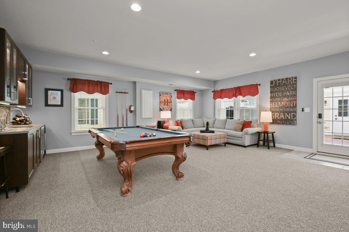 MAPLE LAWN - Residential Lease