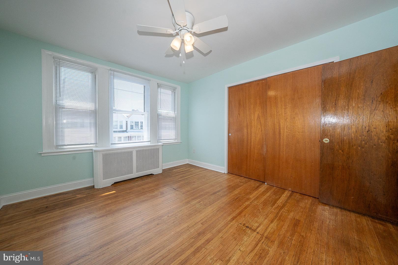 ROXBOROUGH - Residential