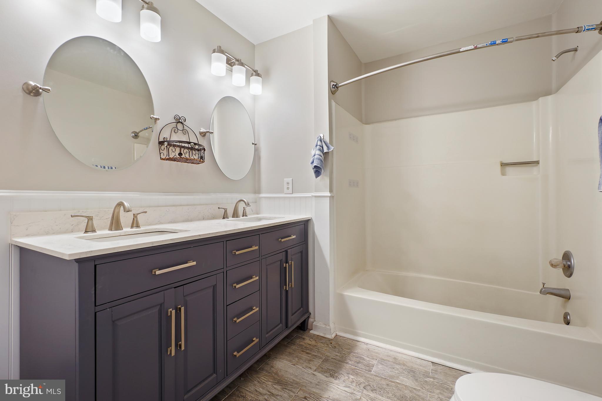 MIDDLETOWN SOUTH - Residential