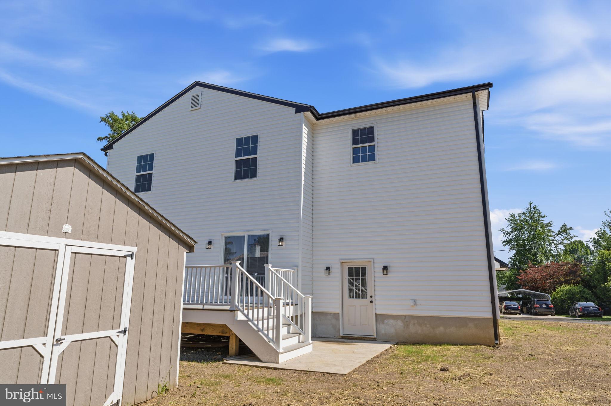 NESHAMINY HILLS - Residential