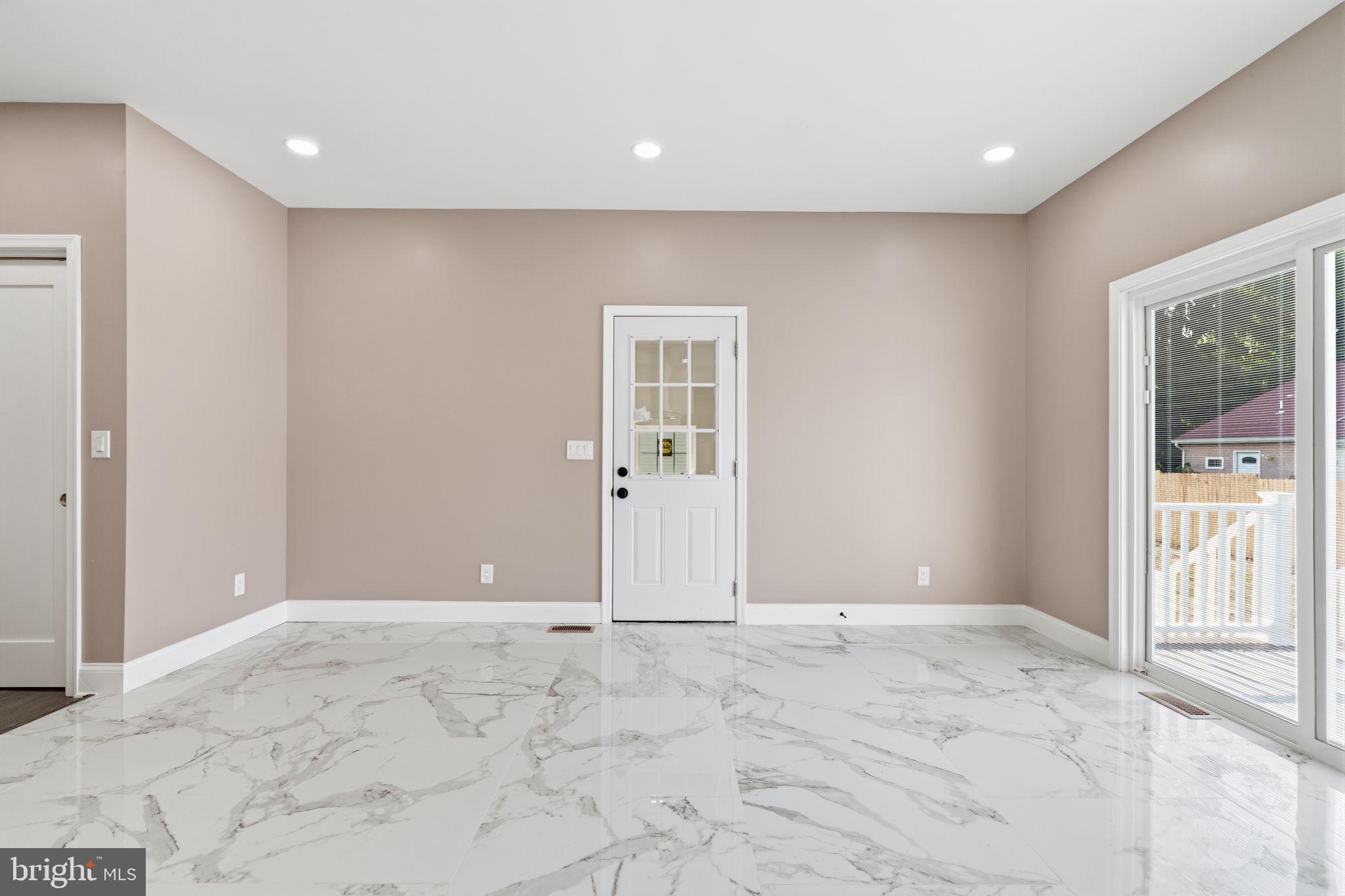 NESHAMINY HILLS - Residential