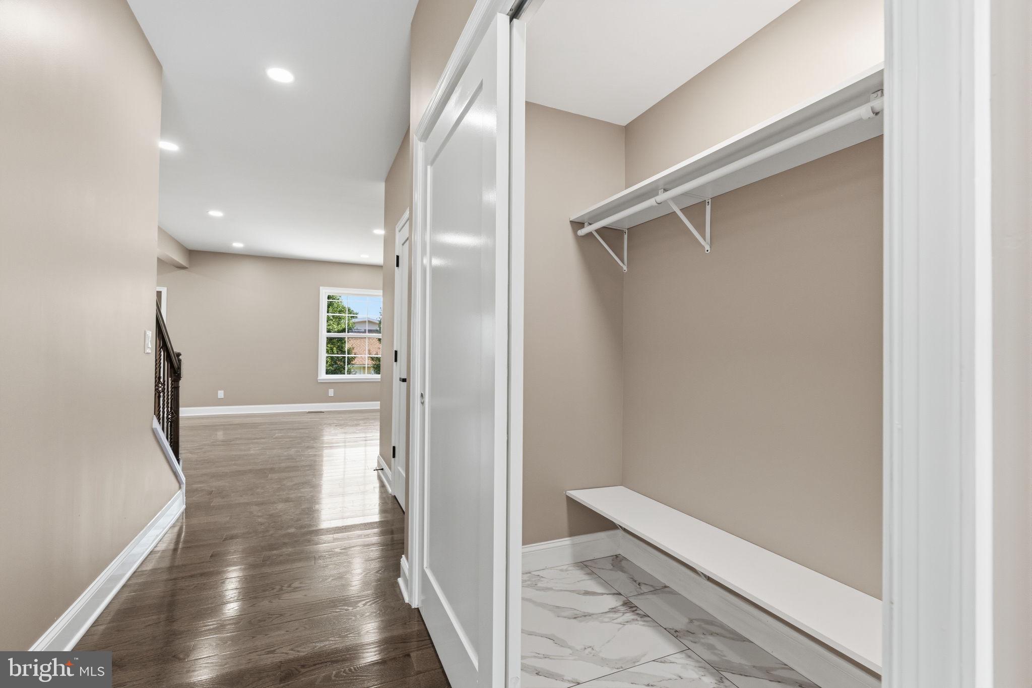 NESHAMINY HILLS - Residential