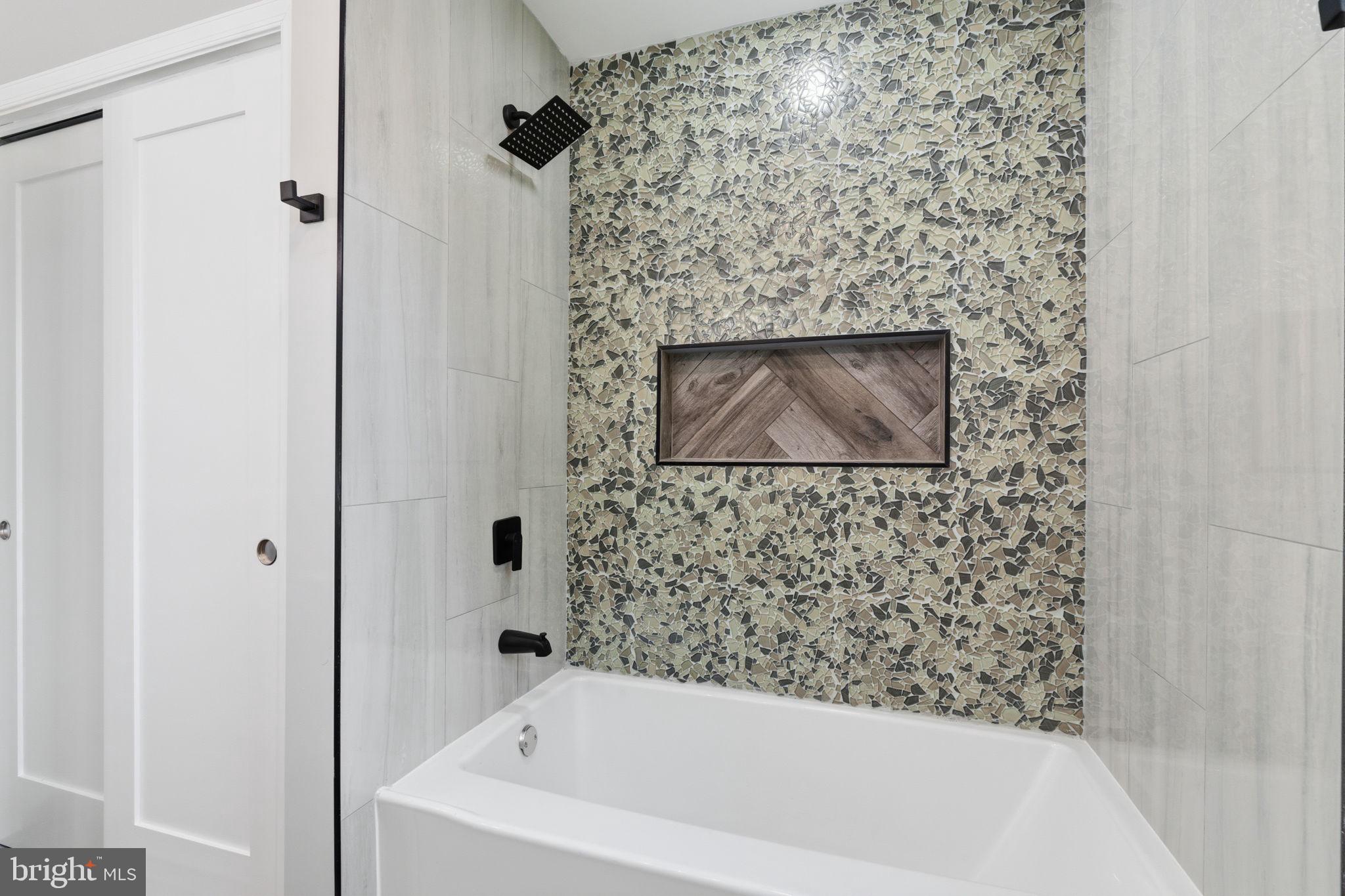 NESHAMINY HILLS - Residential