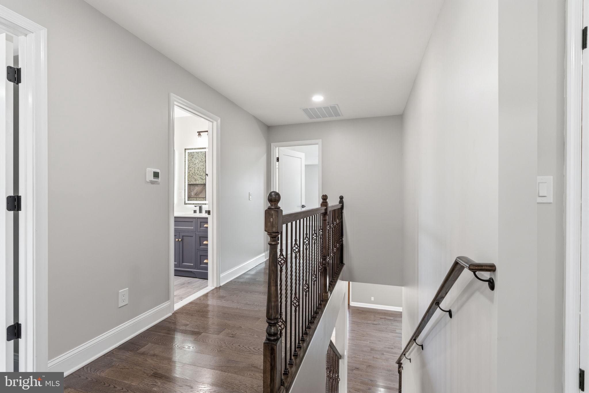NESHAMINY HILLS - Residential