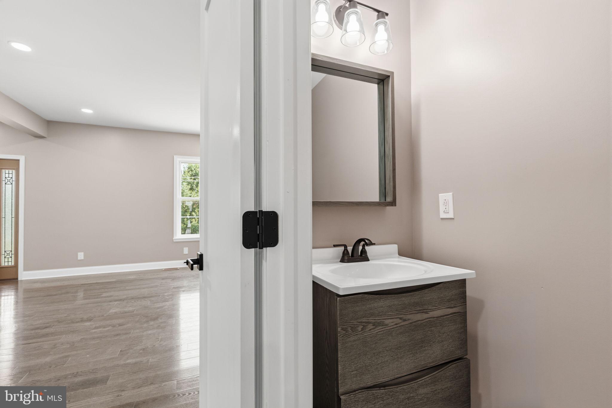 NESHAMINY HILLS - Residential