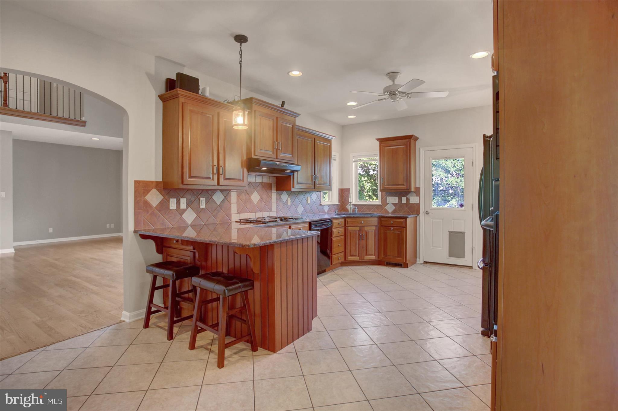 FOREST HILLS - Residential