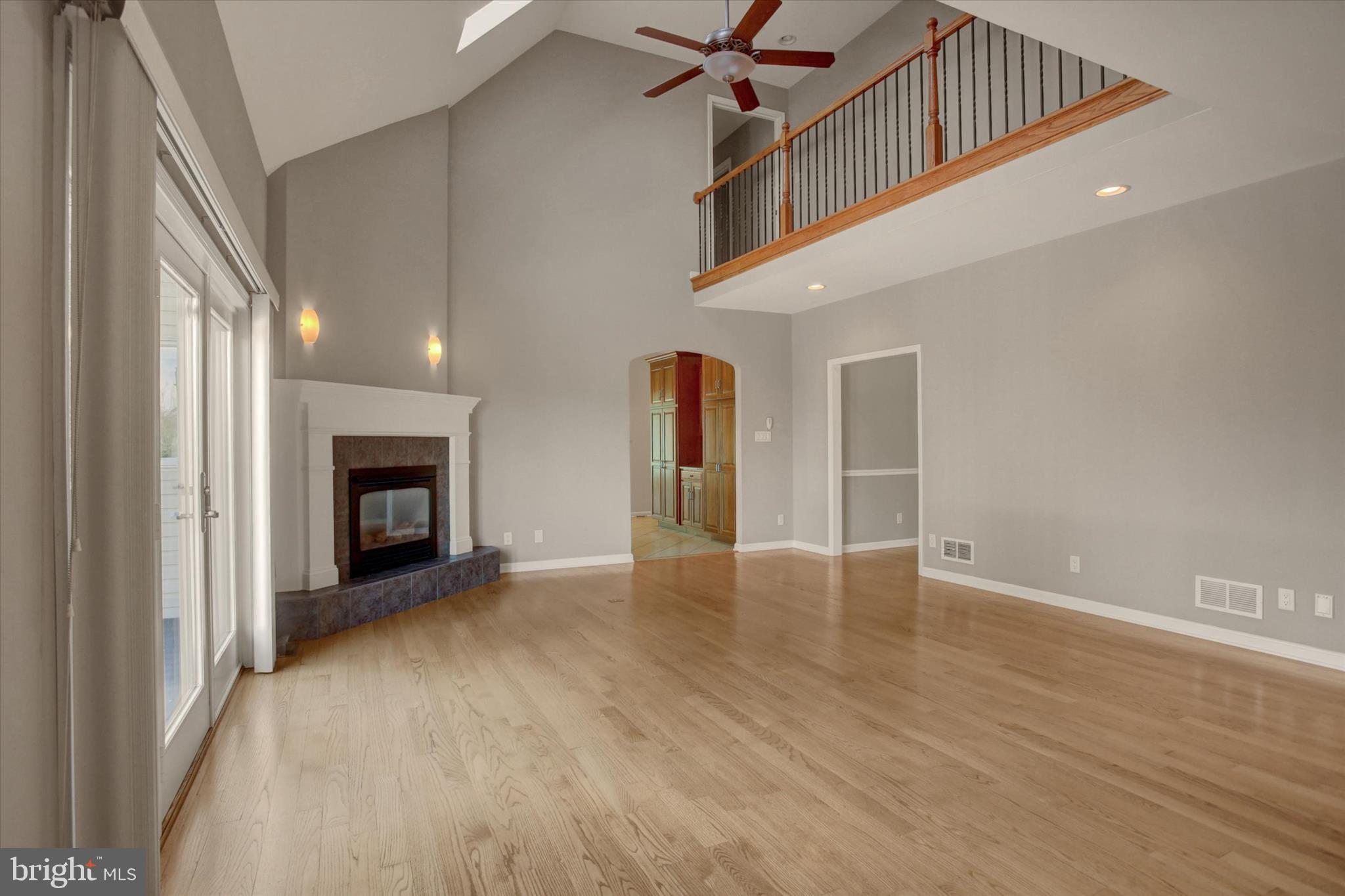 FOREST HILLS - Residential