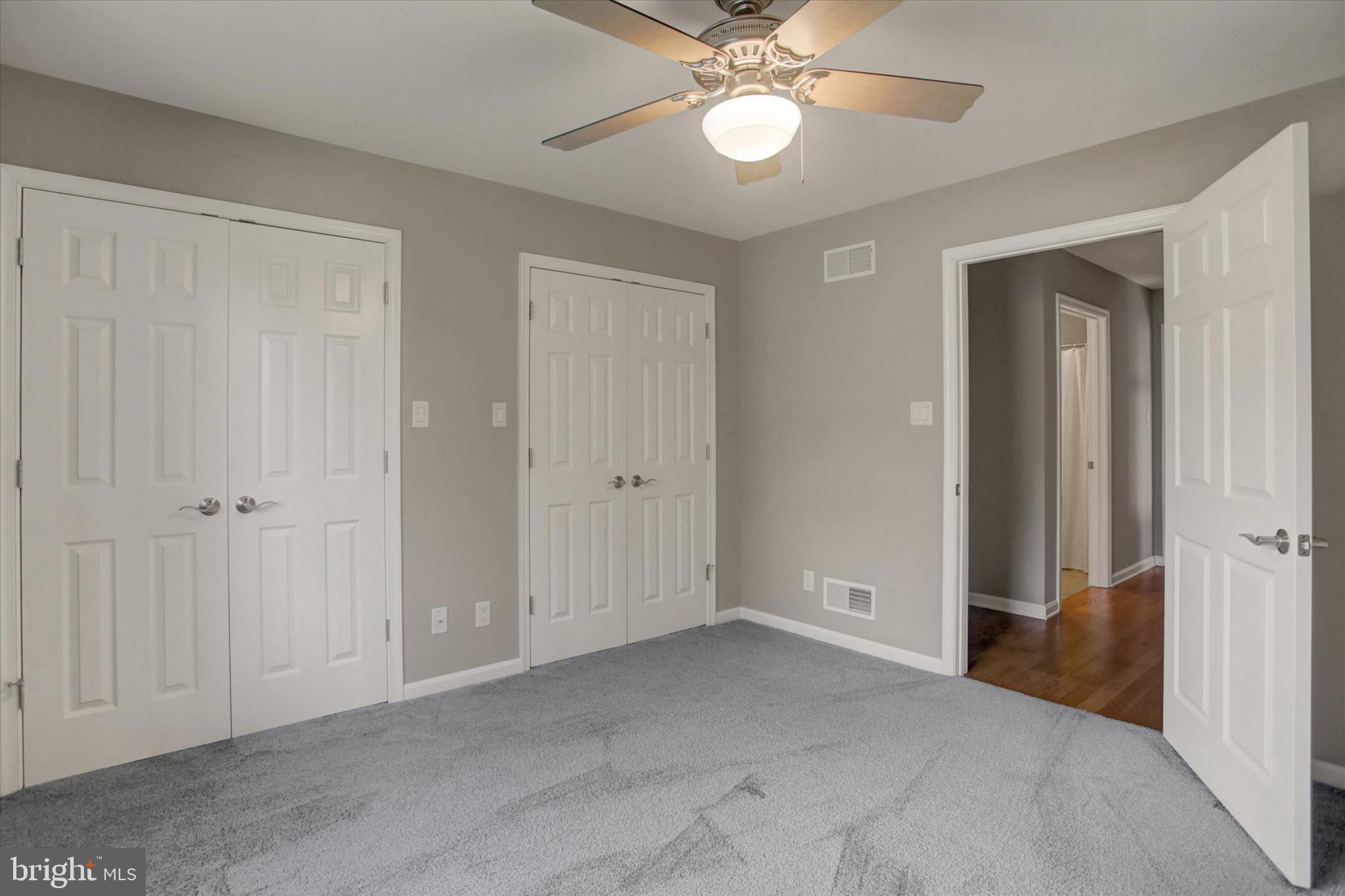 FOREST HILLS - Residential