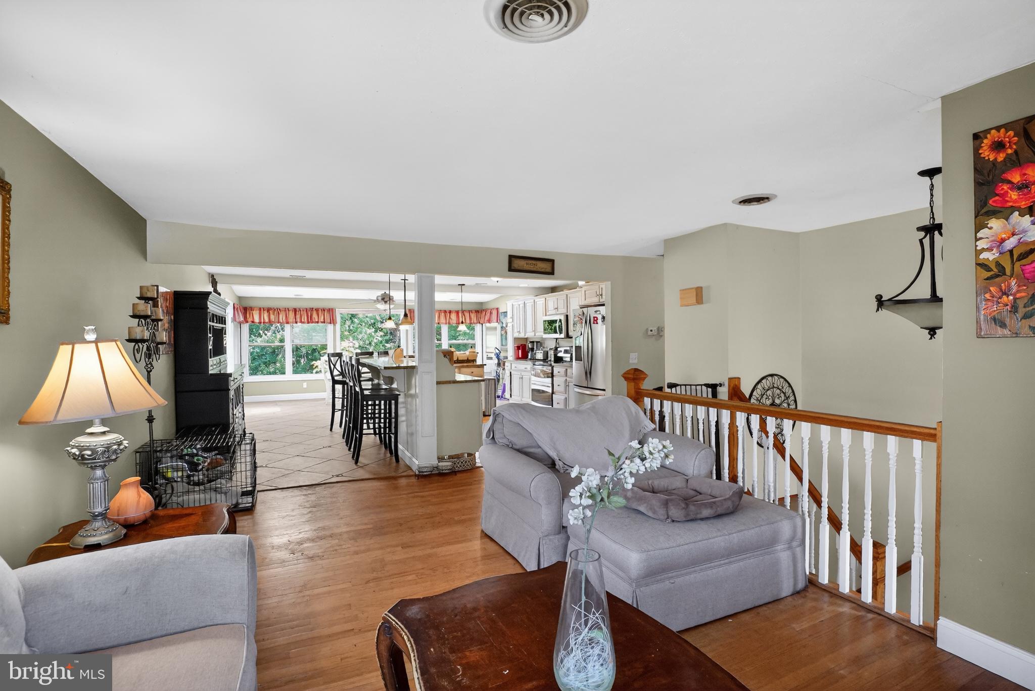 PINE GROVE - Residential