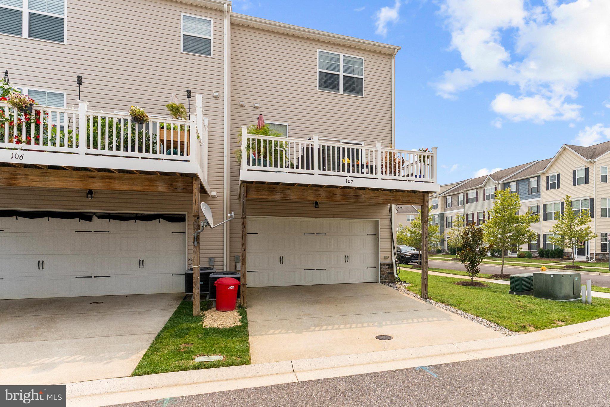 ELLENDALE - Residential