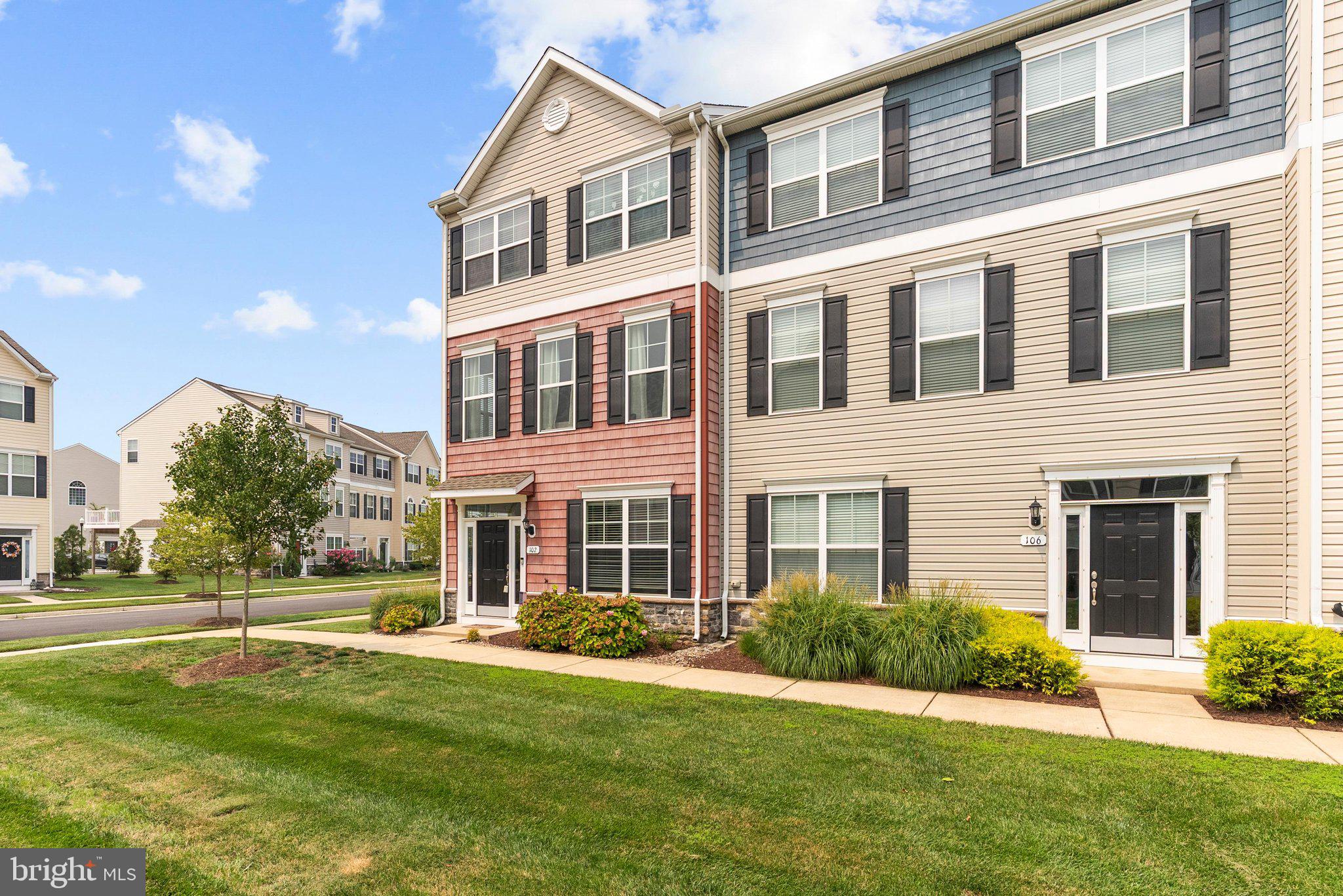 ELLENDALE - Residential