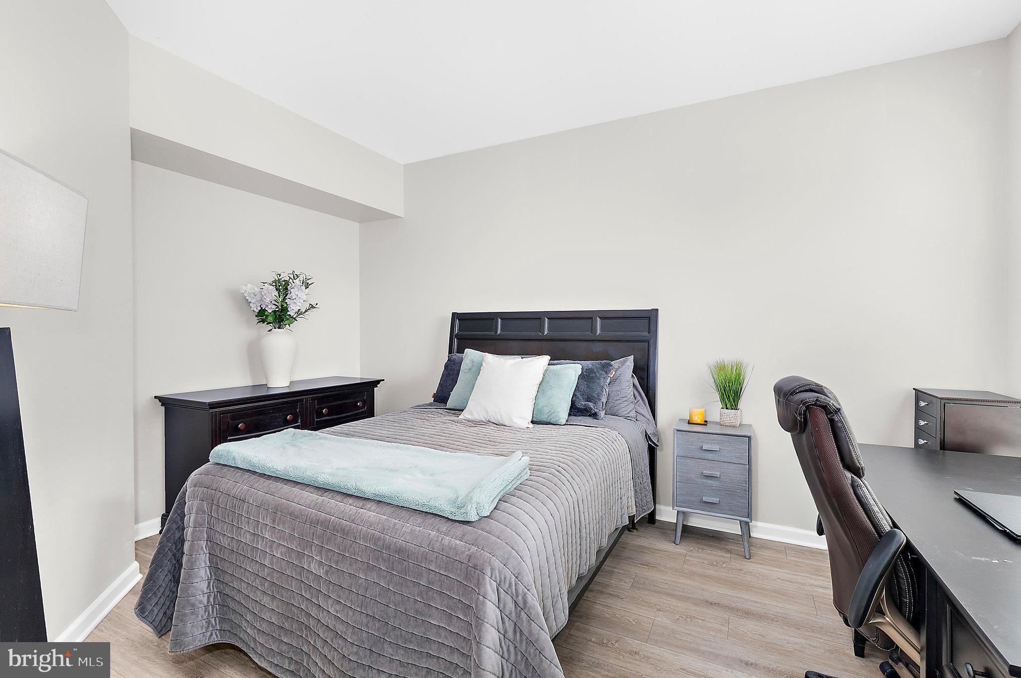 ELLENDALE - Residential