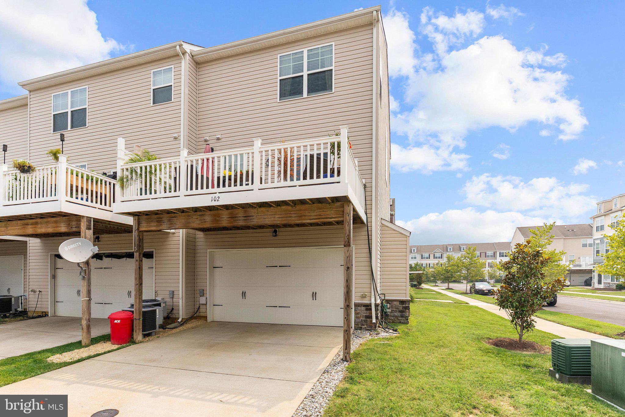 ELLENDALE - Residential