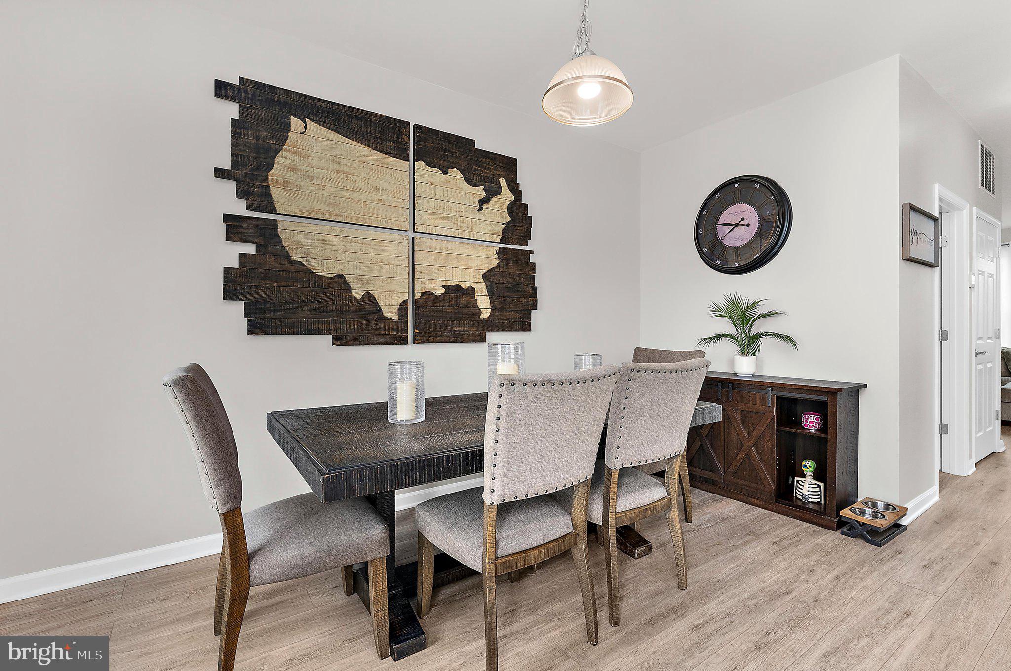 ELLENDALE - Residential