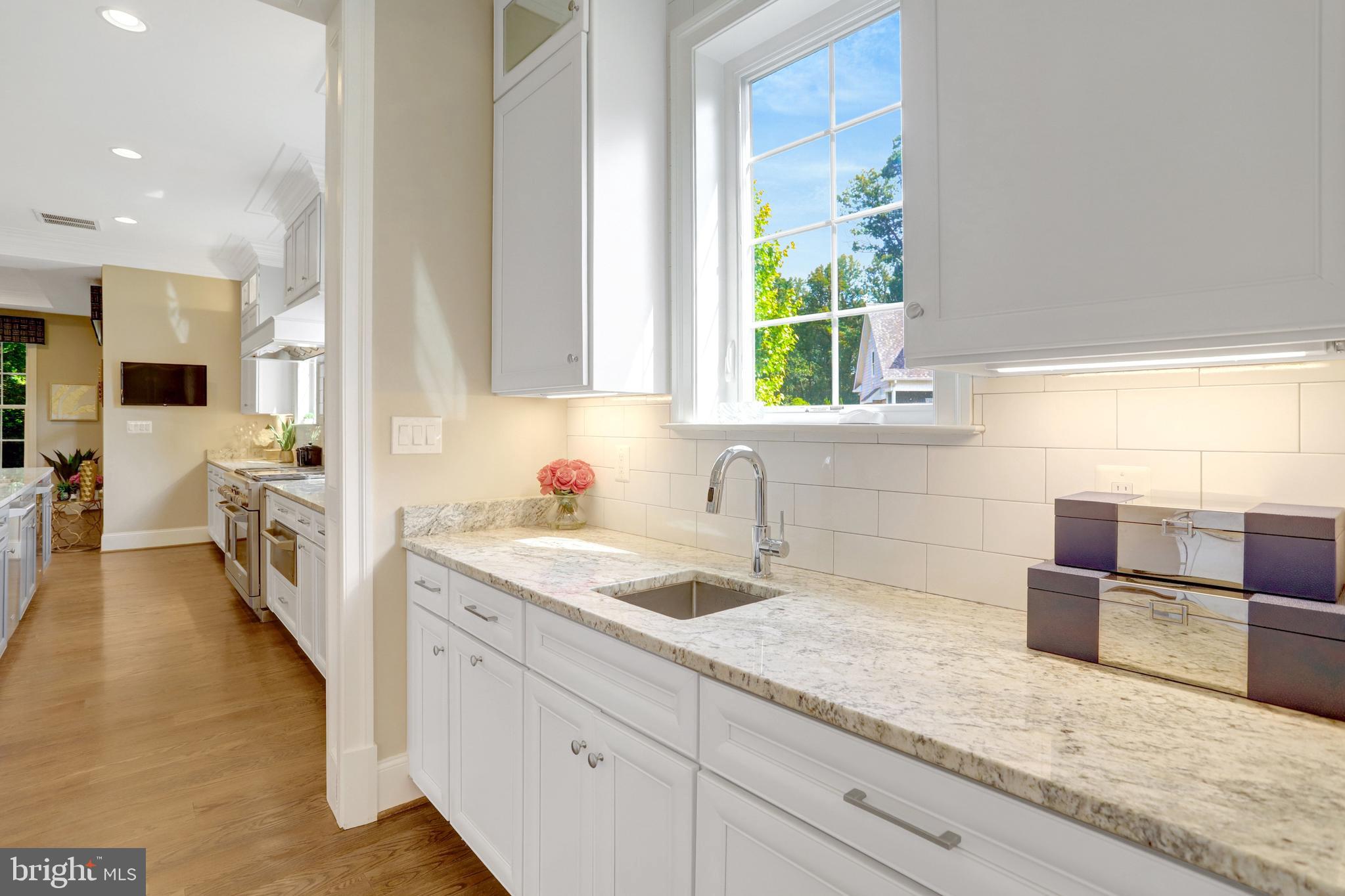 SOUTHAMPTON FOREST - Residential