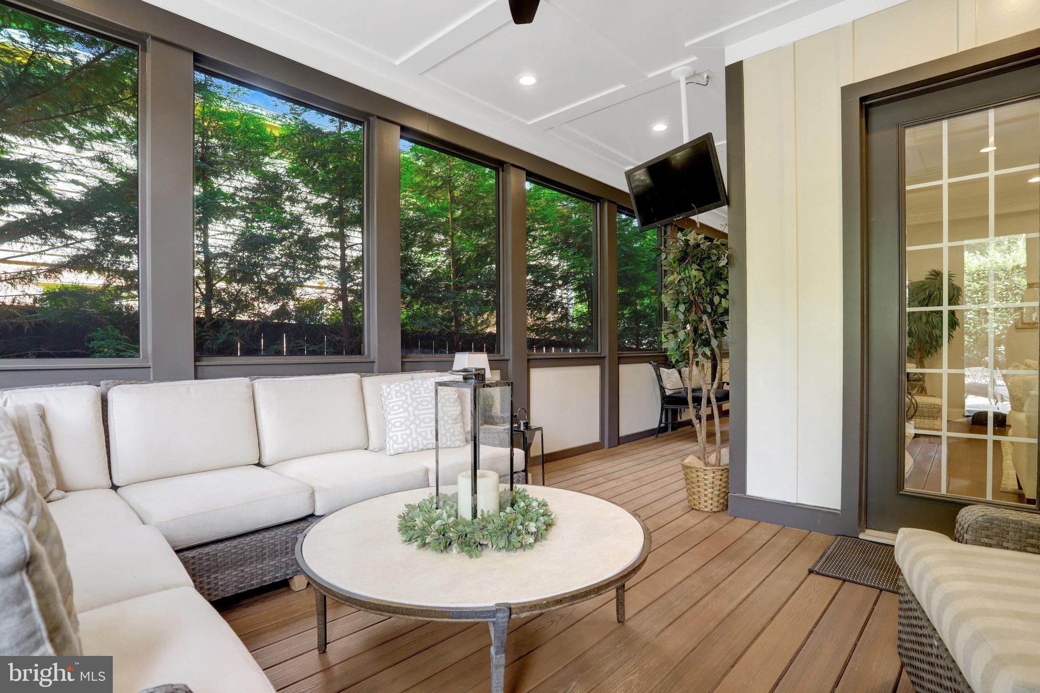 SOUTHAMPTON FOREST - Residential