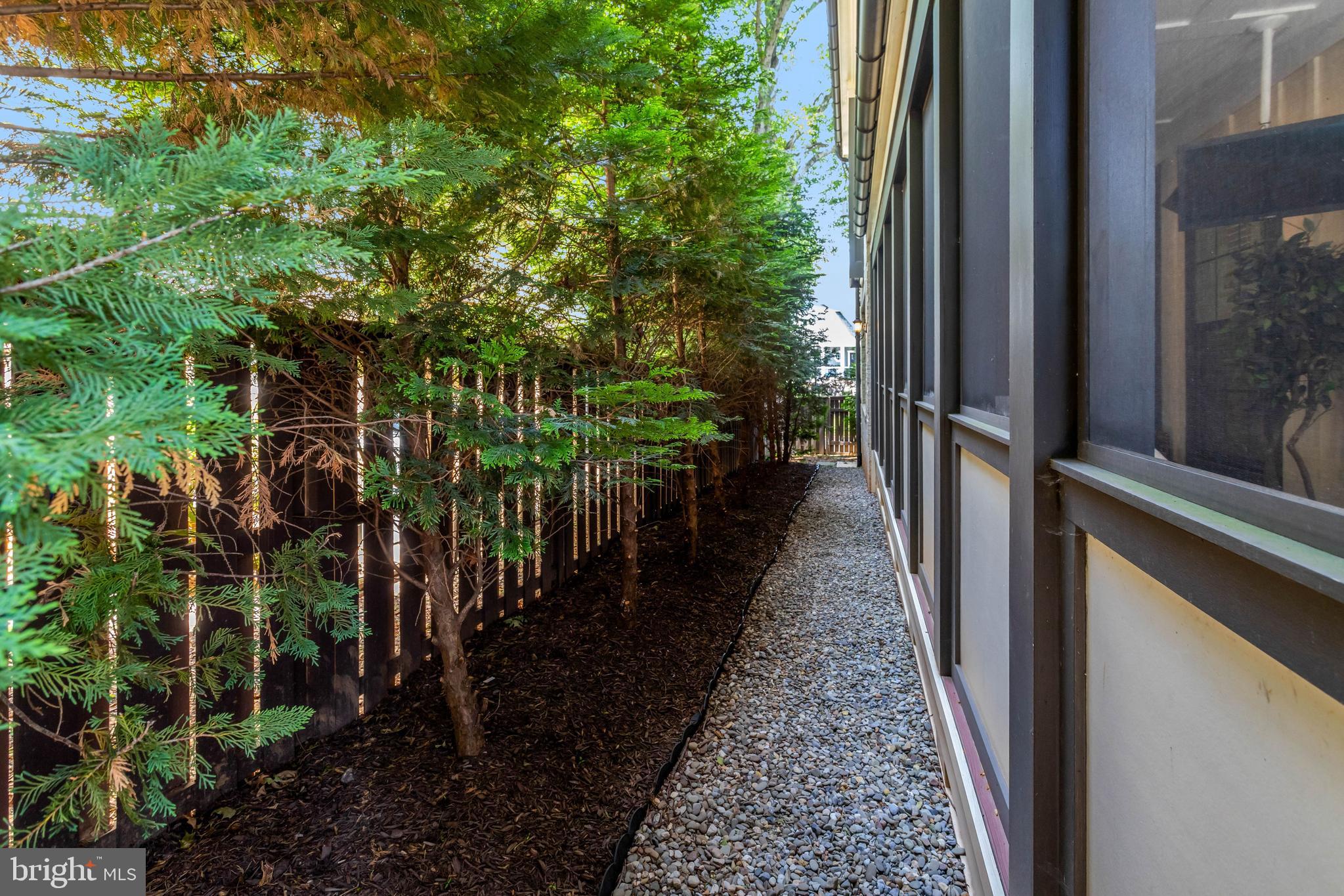 SOUTHAMPTON FOREST - Residential