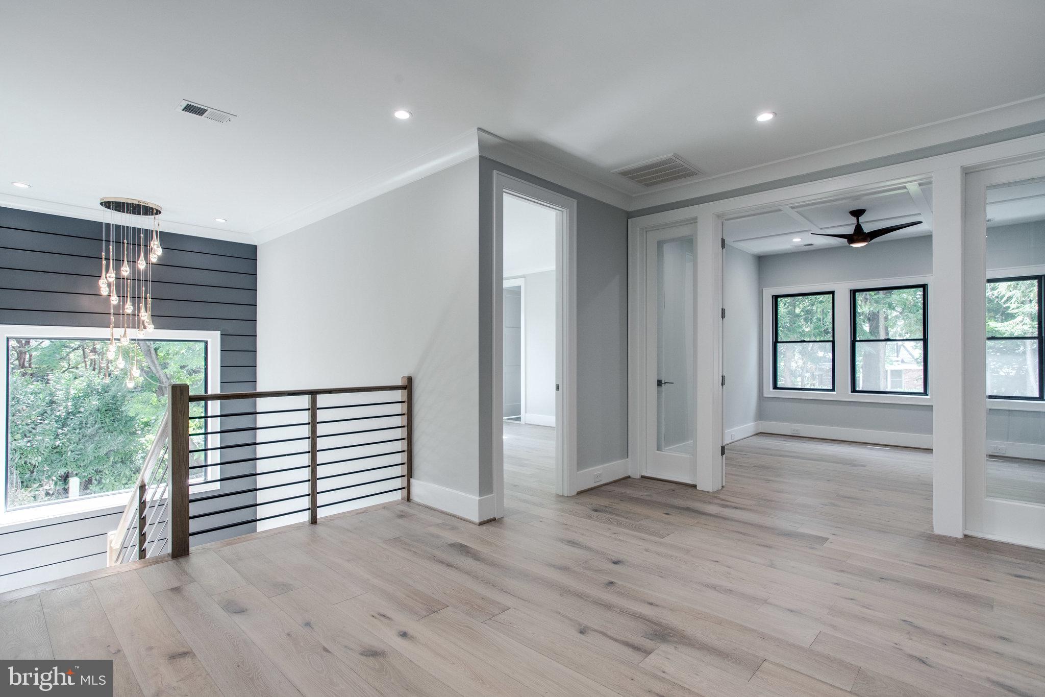 BRAEWOOD - Residential
