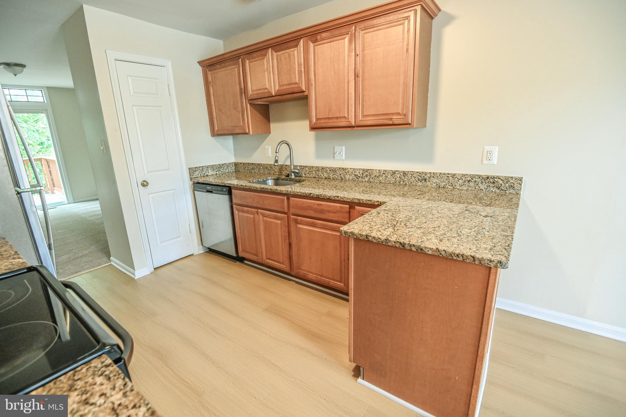 LAUREL LAKES PLAT 3 - Residential Lease