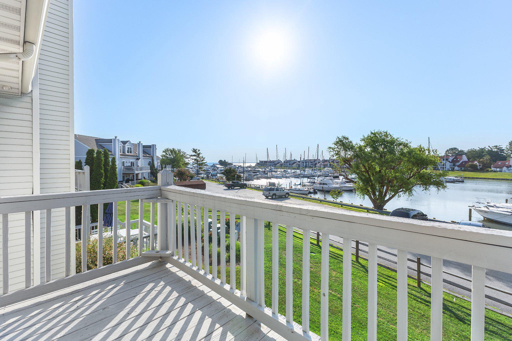 BAYSIDE - Residential