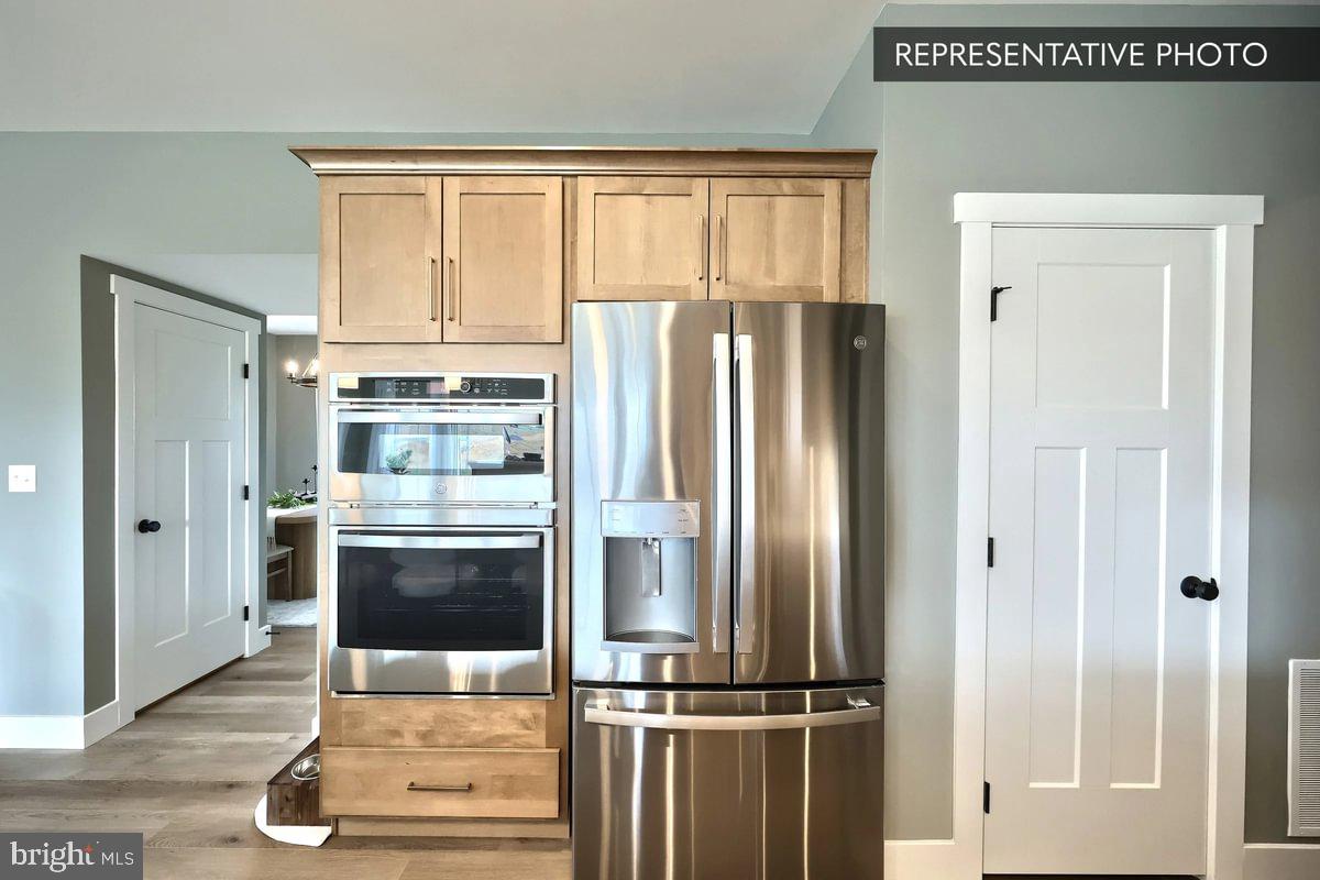 LOGAN MEADOWS - Residential