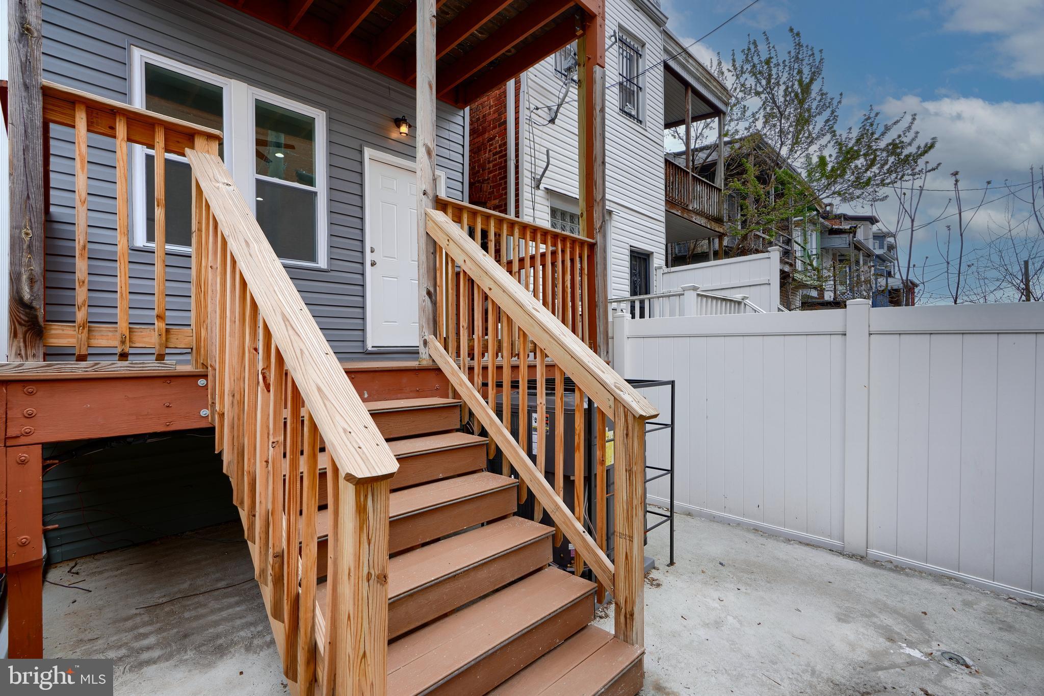 AUCHENTOROLY TERRACE HISTORIC DISTRICT - Residential Income