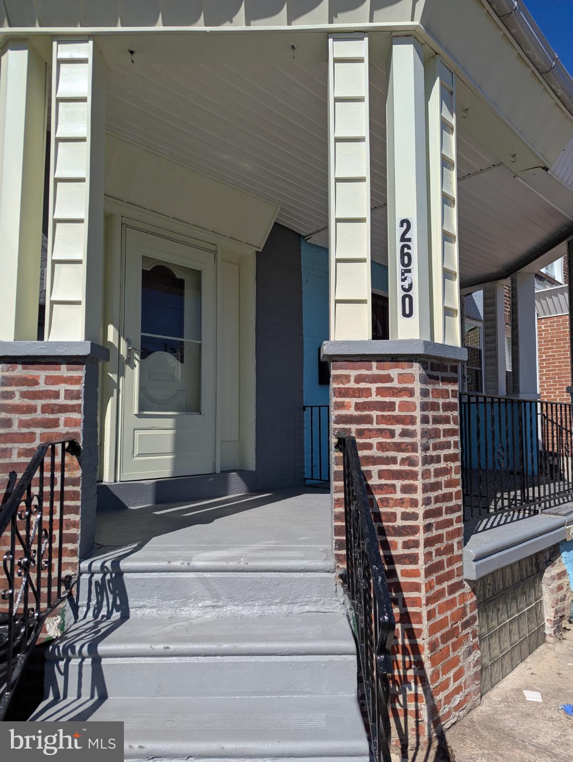 ELMWOOD PARK - Residential