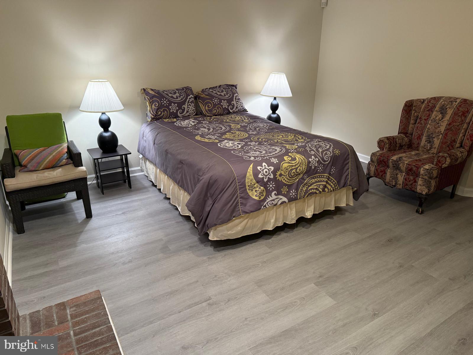 JAPONICA - Residential Lease