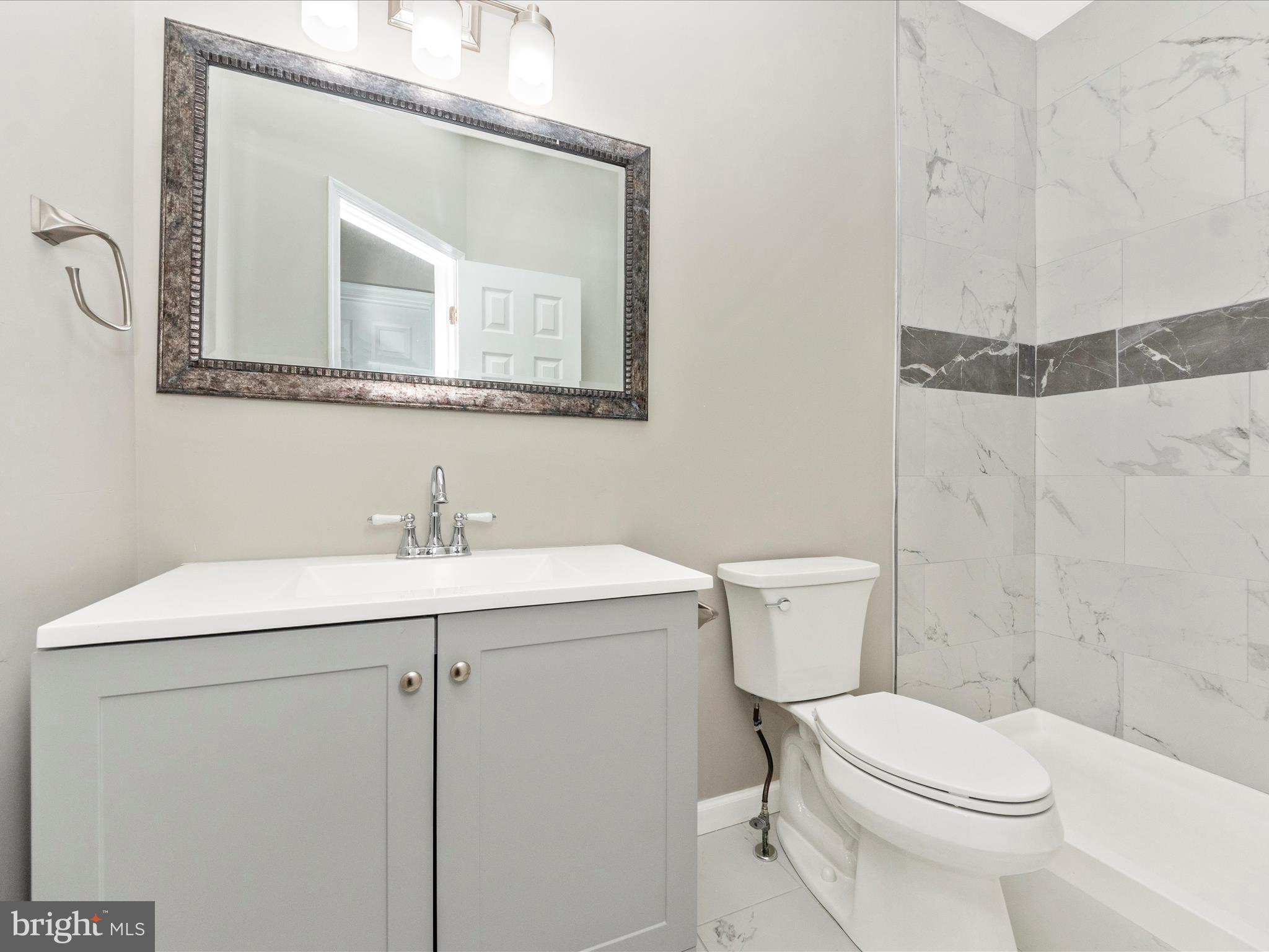 SEVEN OAKS - Residential