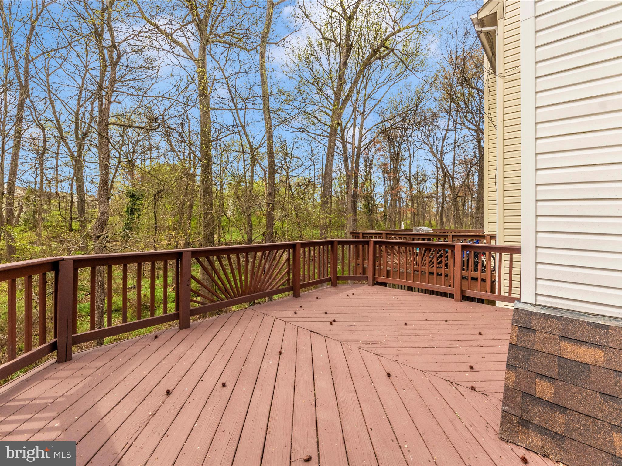 SEVEN OAKS - Residential